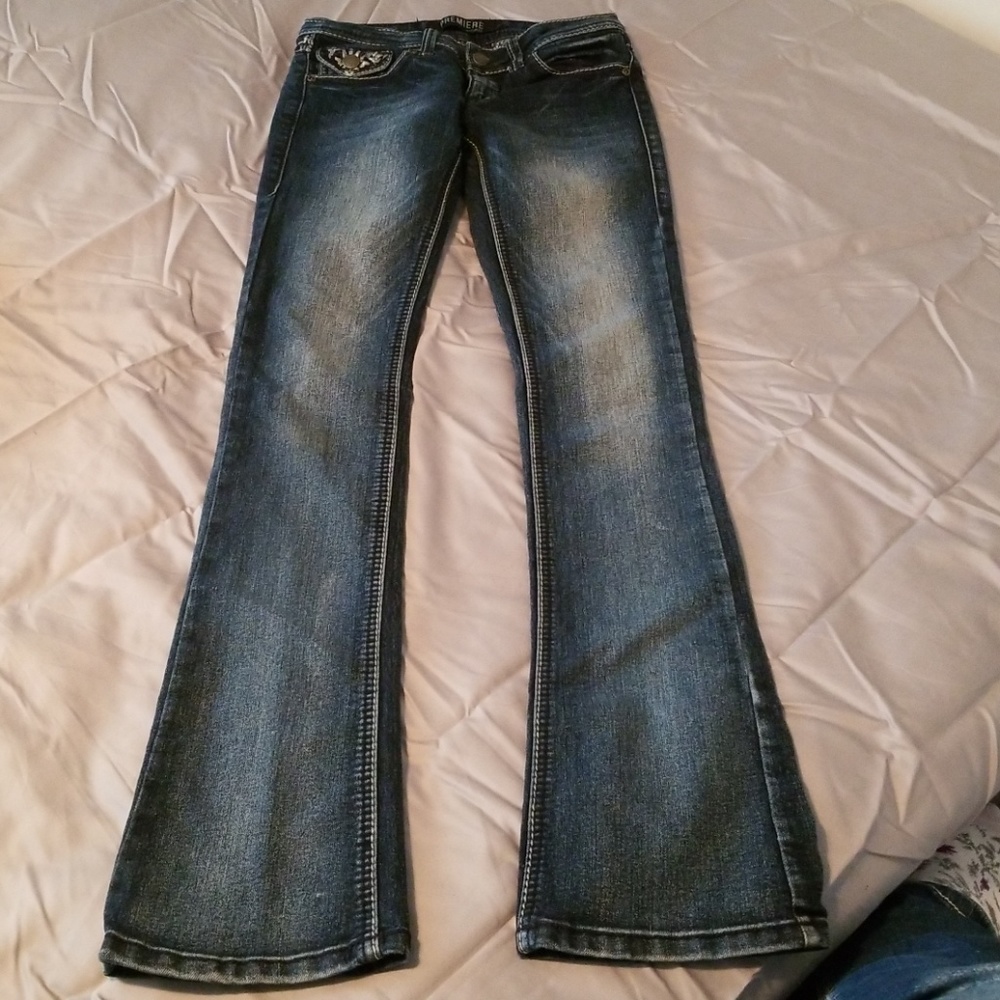 Jean's